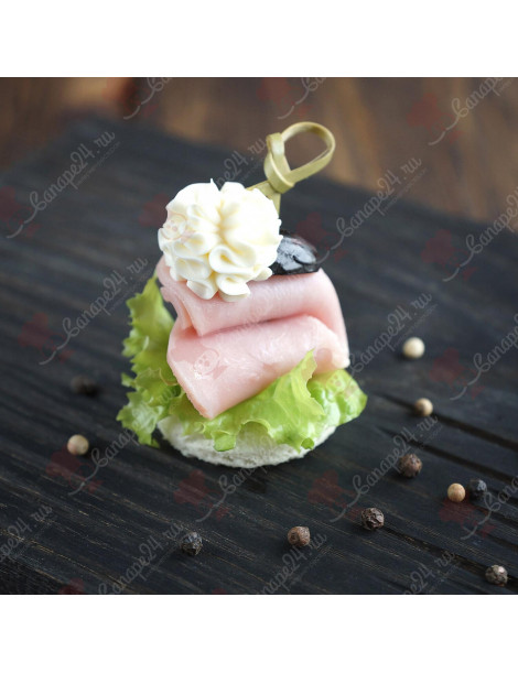 Канапе с ветчиной и сыром